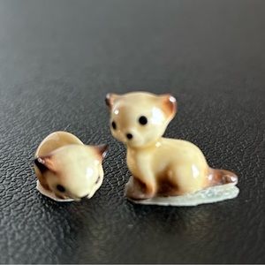 Vintage Hagen-Renaker Tiny Siamese Kittens